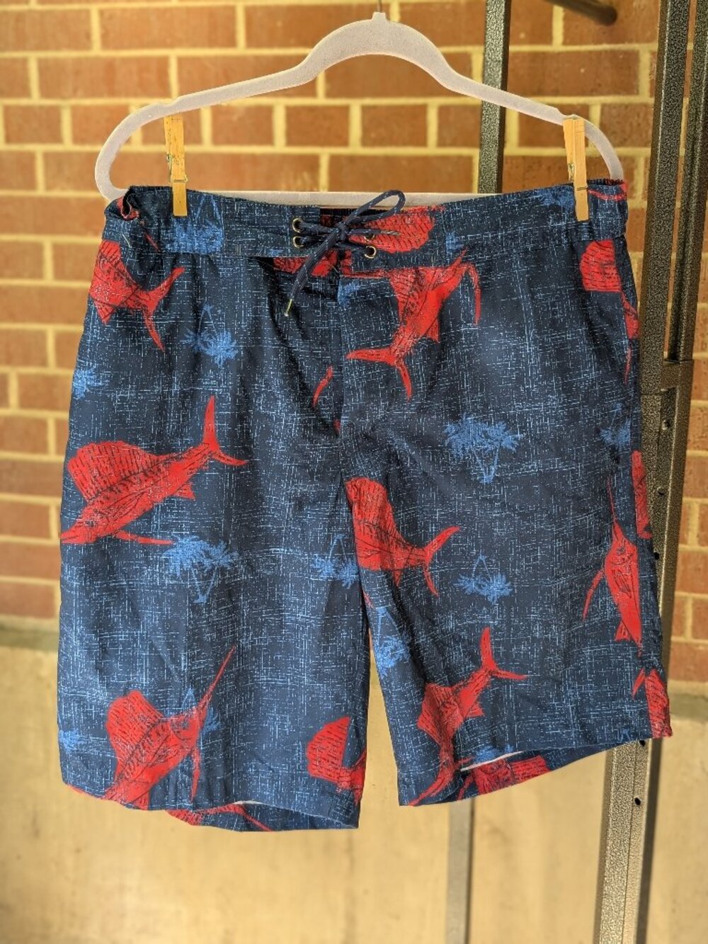 St. John's Bay Lobster Print Swim Trunks Men's Large Drawstring Beach Shorts Red
